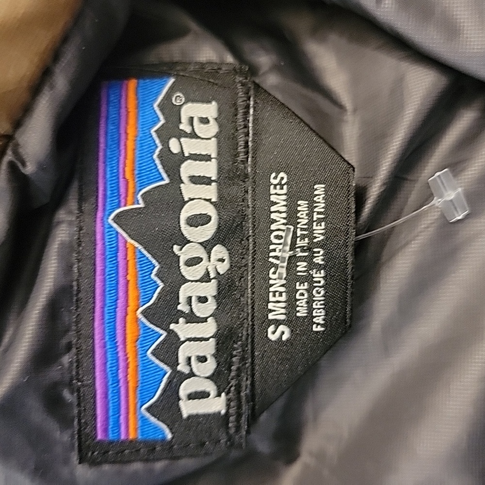 Patagonia Men's Nano Puff Vest - Small - Picture 10 of 12